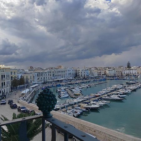 La Finestra Sul Porto Lägenhet Trani Exteriör bild